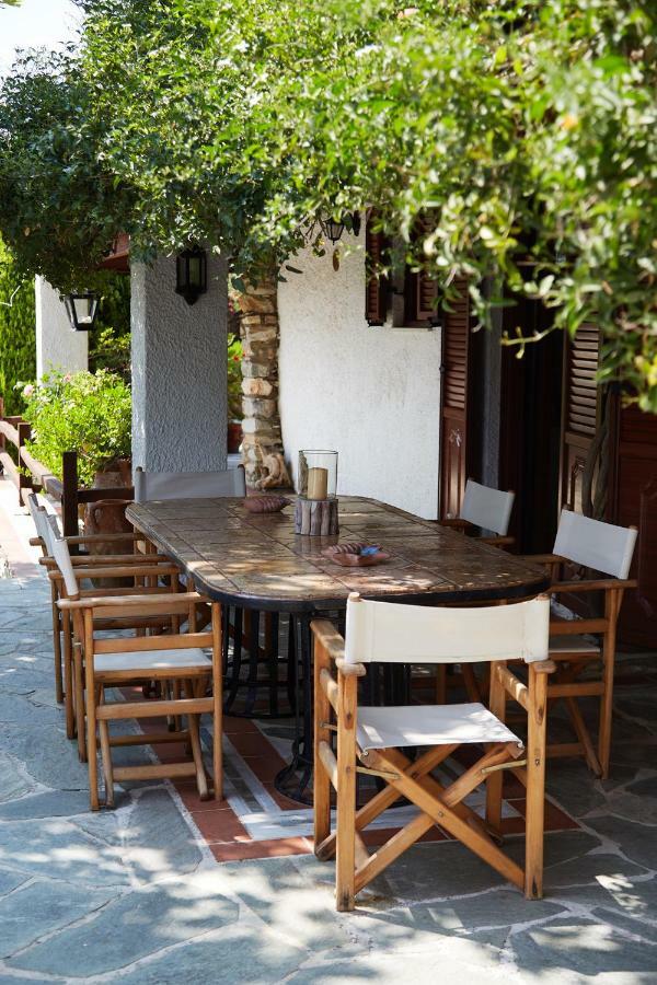 Villa Madag Koukounaries Exterior photo